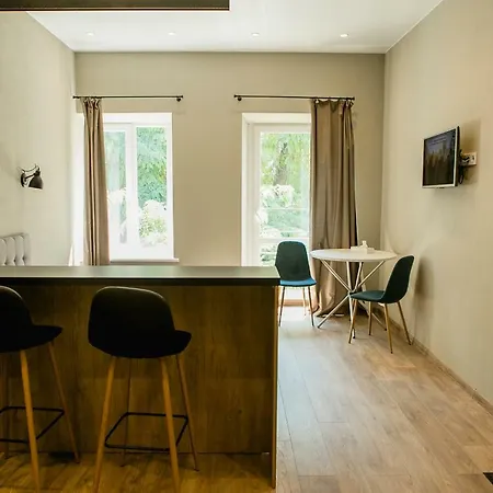 Poet Апартаменты *